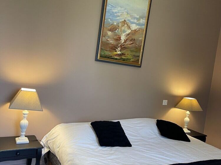 פנסיון Domaine Des Peyries   Chambres Et Table D Hôtes