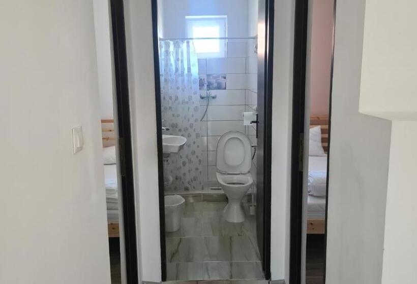 بنسيون Garden Vendégház