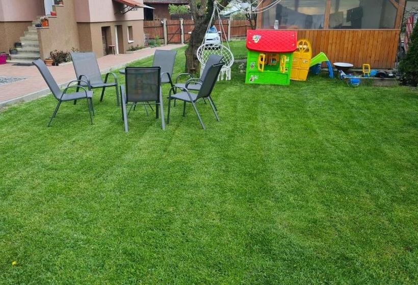 פנסיון Garden Vendégház