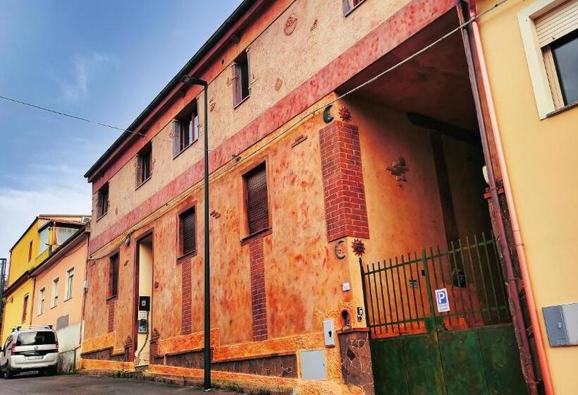 פנסיון Casa Gaudi   House & Rooms