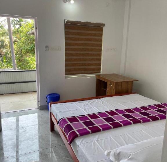 Пансион Oyo Home 80909 New Star Homes