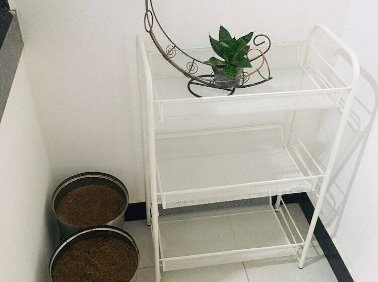 ペンション Sathis Villa