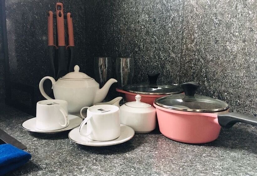 ペンション Sathis Villa