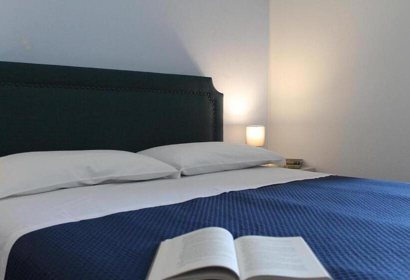 Piccolo Hotel Nuova Gestione