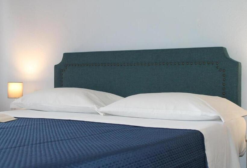 Piccolo Hotel Nuova Gestione