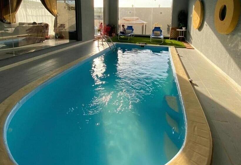 Курорт شالية قاردن لايت