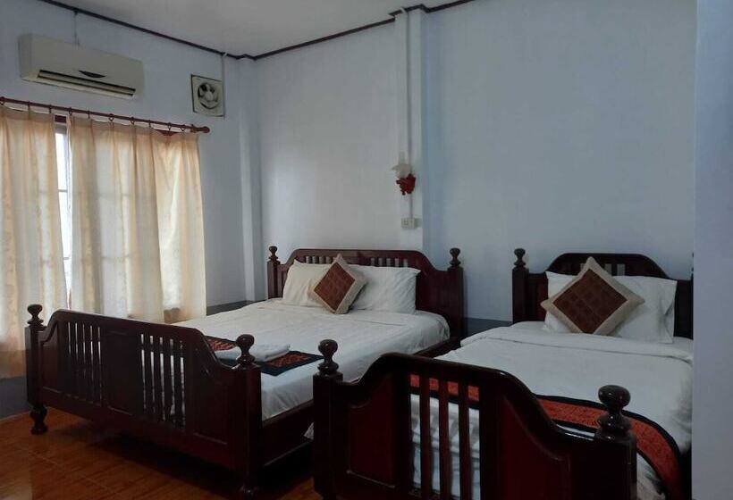 Riverside Garden Hostel