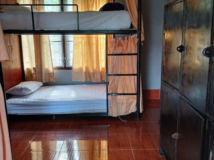 Riverside Garden Hostel