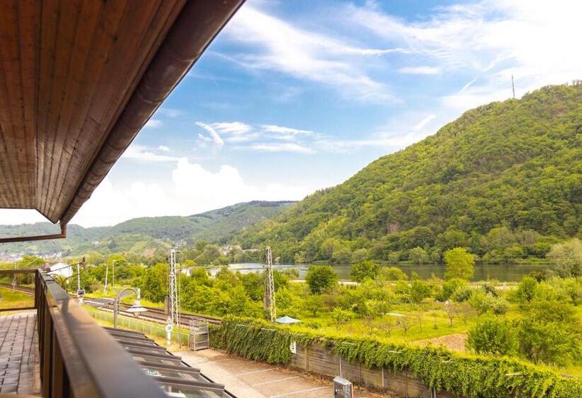 ユースホステル Weinhaus Henerichs