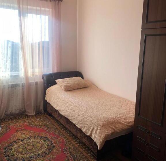 Bed and Breakfast Artgarden Family House