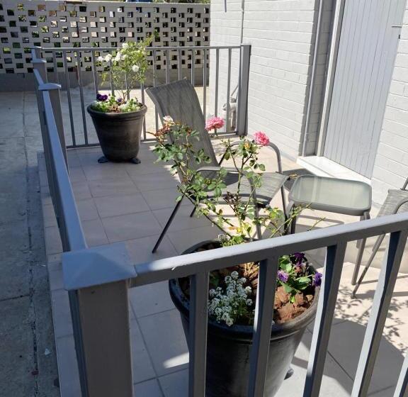 ベッドアンドブレックファースト Lodge At Nyala