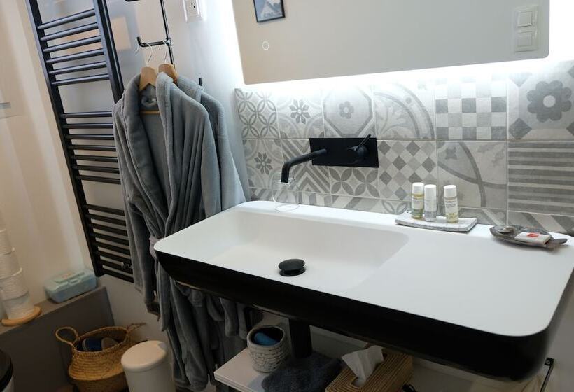 ベッドアンドブレックファースト Villa Pierartlou