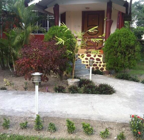 Chocolate Inn Rainforest Resort & Spa