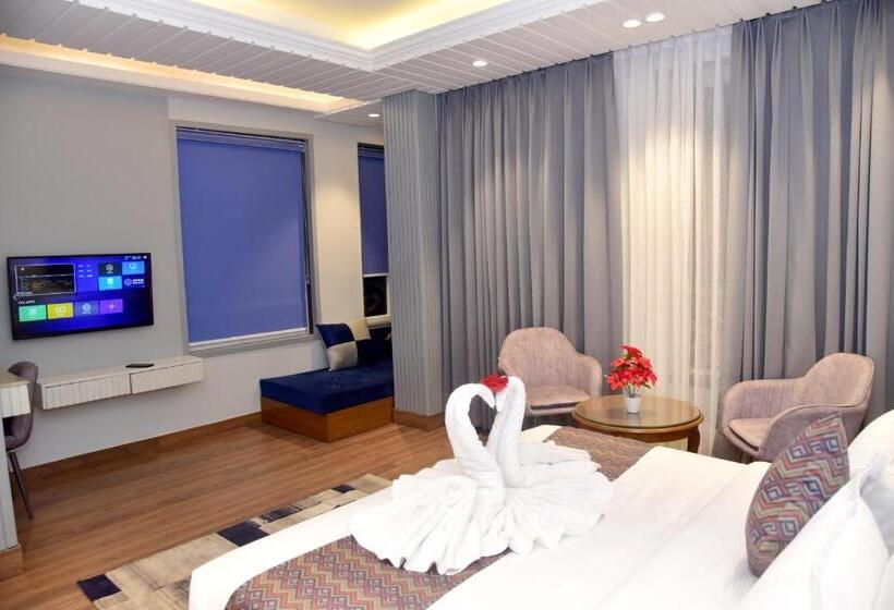 فندق Anantvilas Shimla Hills