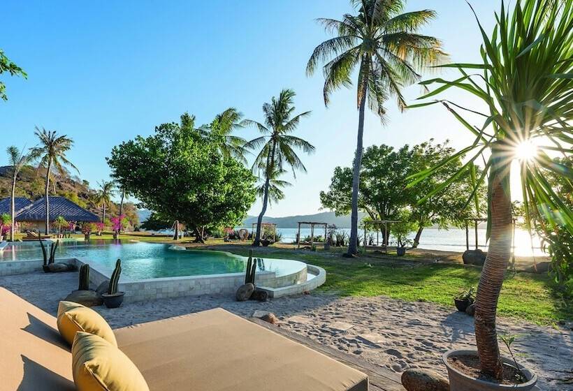 בית מלון כפרי Bleu Mathis Gili Asahan