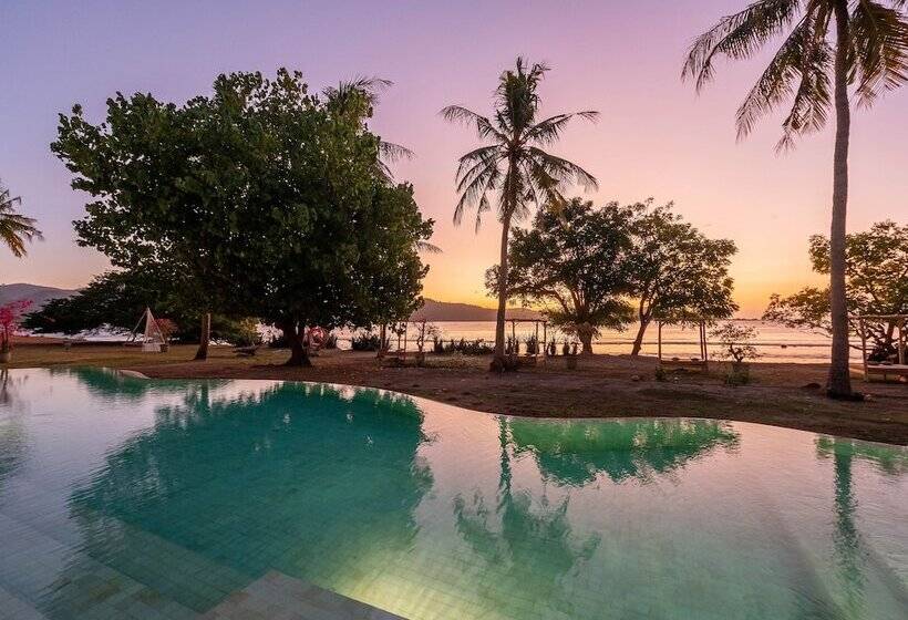 בית מלון כפרי Bleu Mathis Gili Asahan