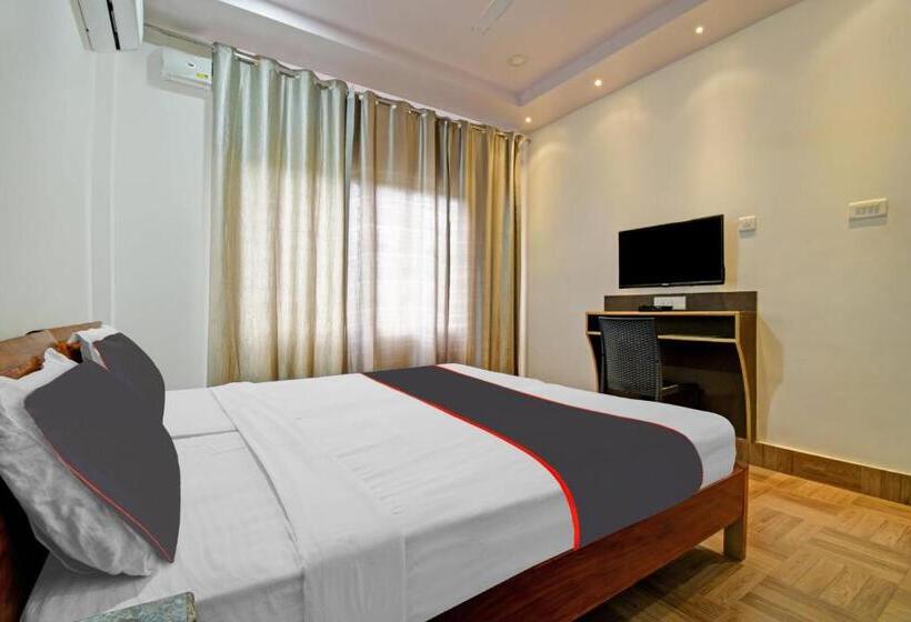 فندق Collection O 809269 The Grand Megha Resort