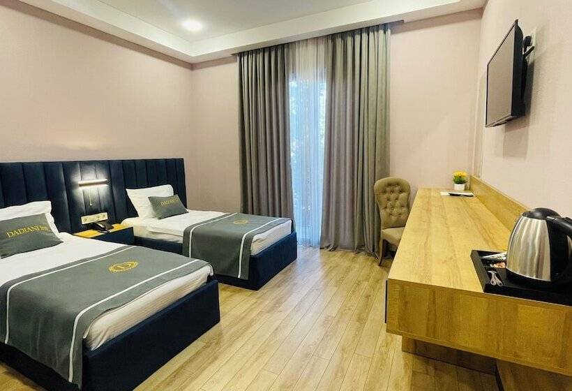 هتل Dadiani Inn