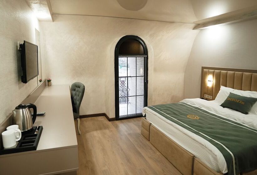 هتل Dadiani Inn