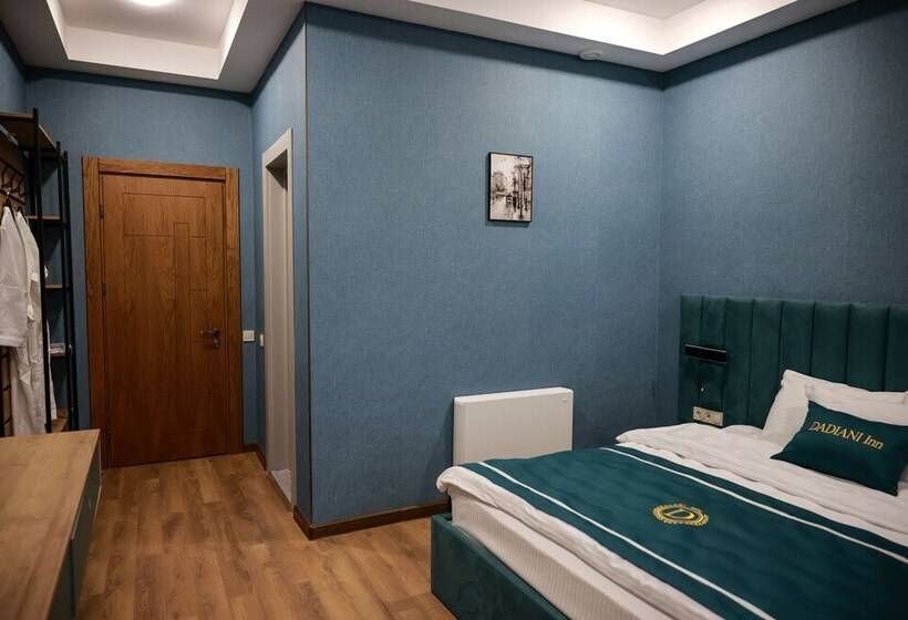 هتل Dadiani Inn