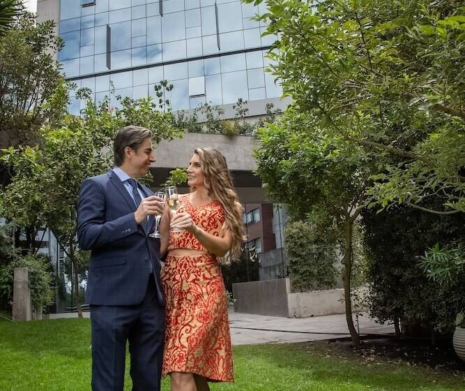 בית מלון כפרי Go Quito