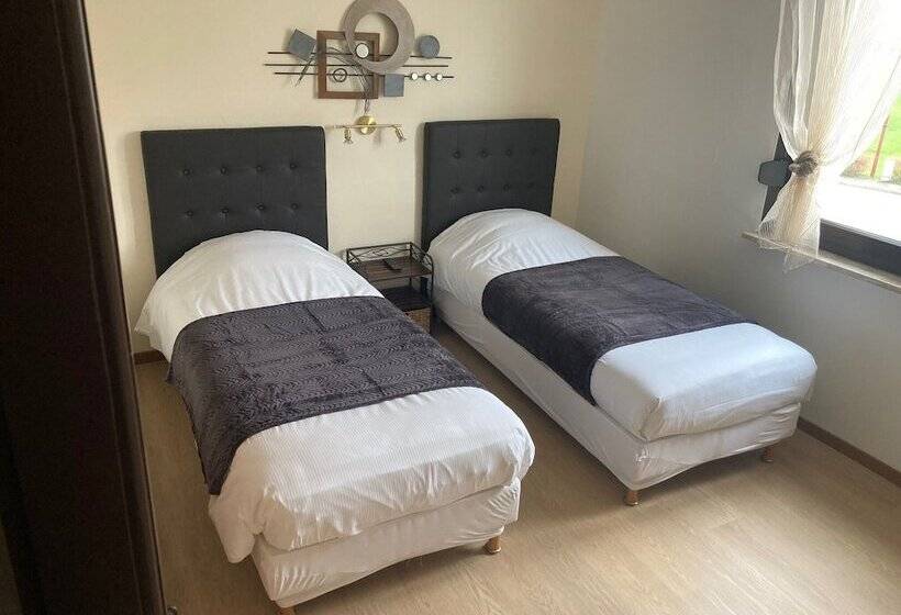 Отель Hôtel Restaurant Le S Y