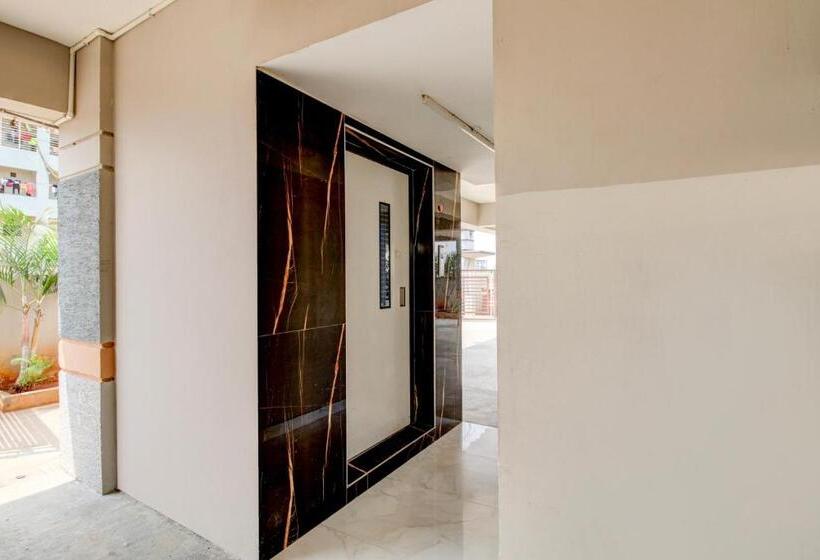 Отель Oyo Flagship 80938  Devi Guest Rooms