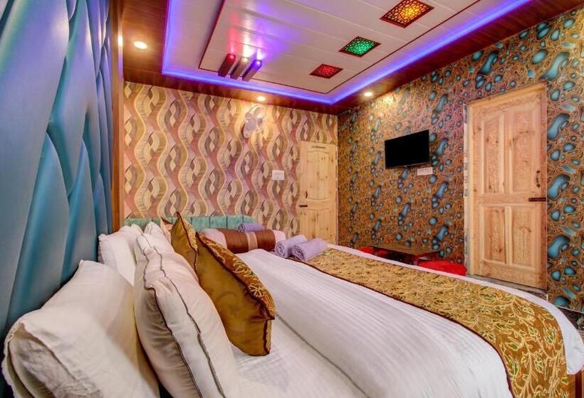 ホテル Royal Hameed