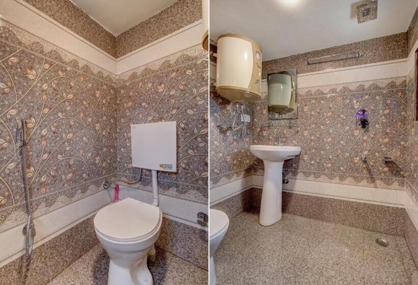 ホテル Royal Hameed