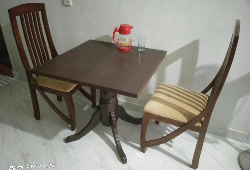 ペンション Easy Guest Room