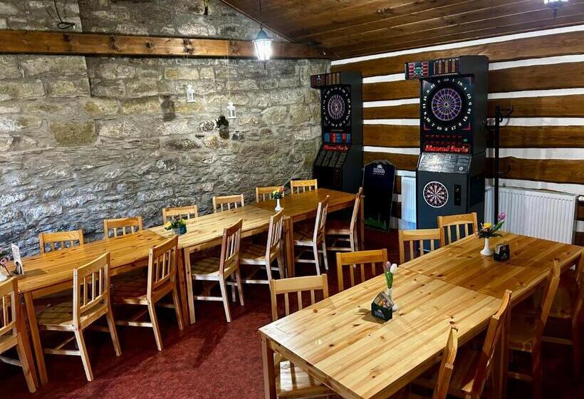 펜션 Restaurace A Penzion Na Stráni
