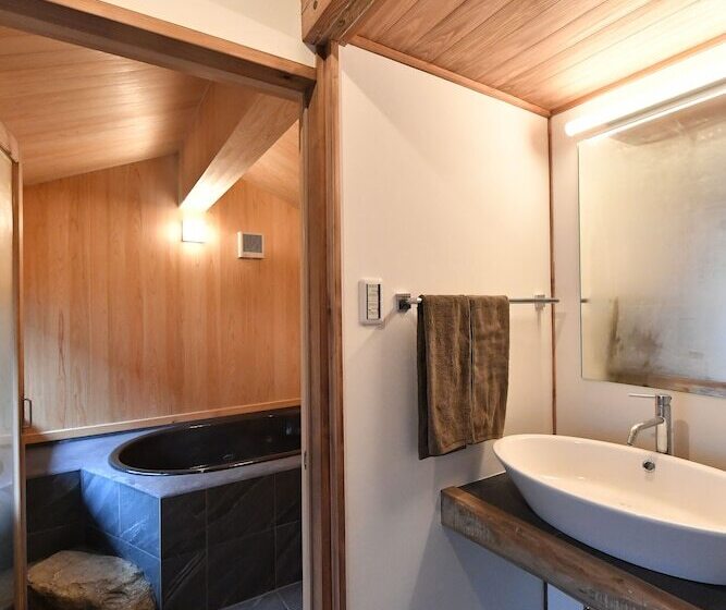 ريوكان Satoyama Hotel Kanenone Tamba