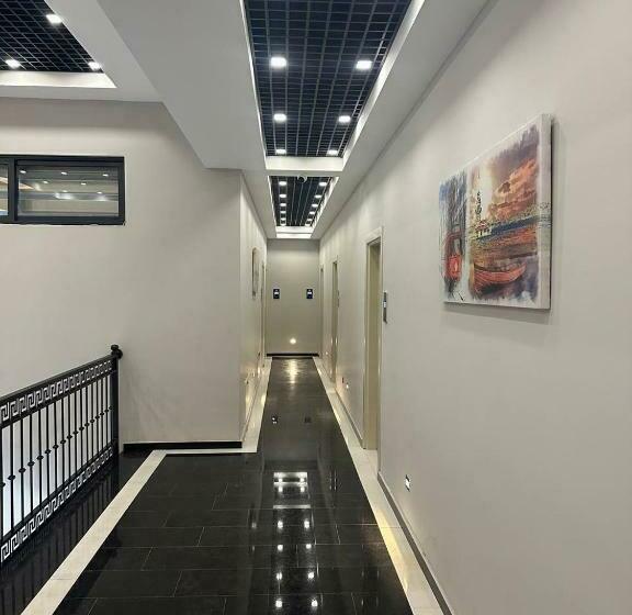 הוסטל Akel Guest House