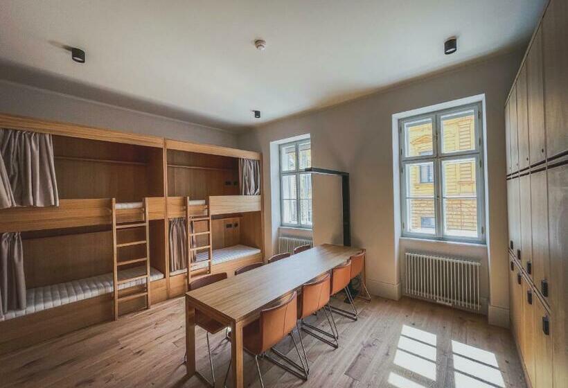 فندق صغير Ruttner Ház