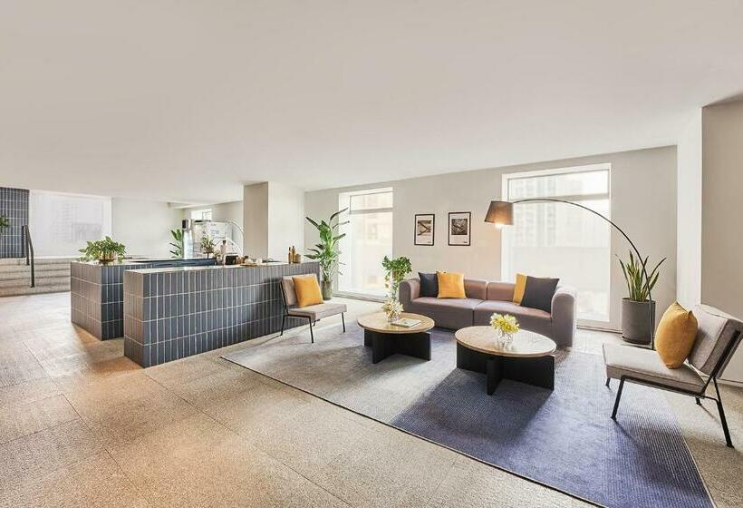 Base Shanghai Suhe Serviced Apartment, Near East Nanjing Road & People S Square