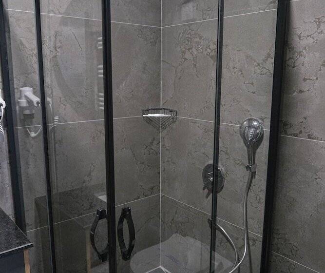 مبيت وإفطار Abant Sedir Park Butik Otel