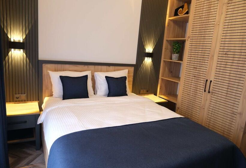 مبيت وإفطار Abant Sedir Park Butik Otel