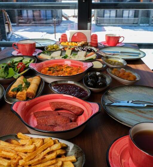 مبيت وإفطار Abant Sedir Park Butik Otel