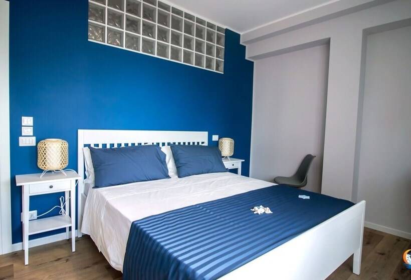 ベッドアンドブレックファースト Baia Di Luna