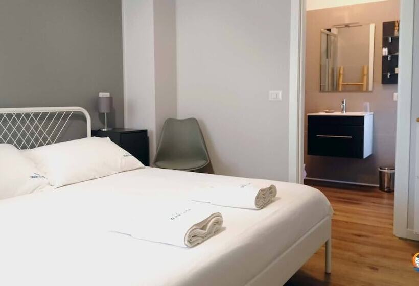 ベッドアンドブレックファースト Baia Di Luna