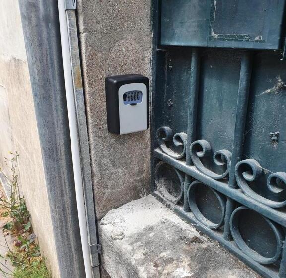 مبيت وإفطار Cocon Cosy Avec Sdb Privée à Tours Centre