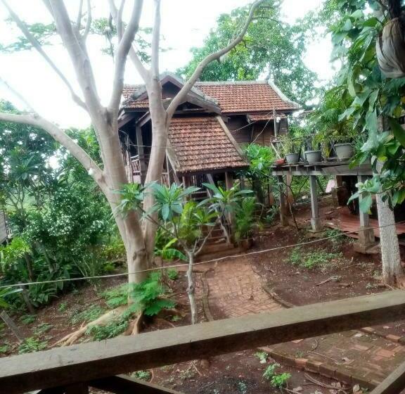 住宿加早餐  Quiet Garden View Lodge&trekking