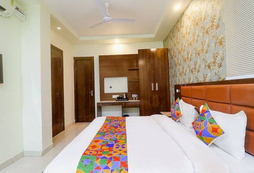 Fabhotel Prime A1 Sunny Feast