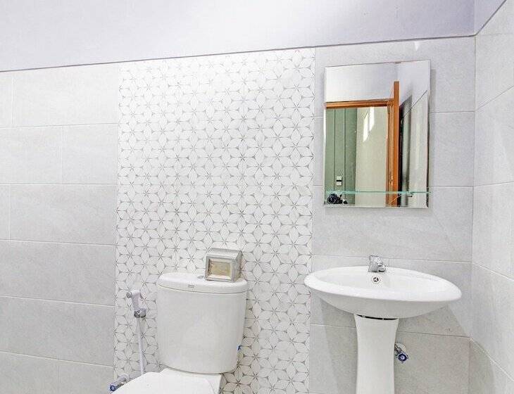 酒店 Capital O 92250 Hall & Guesthouse Kowapi Syariah