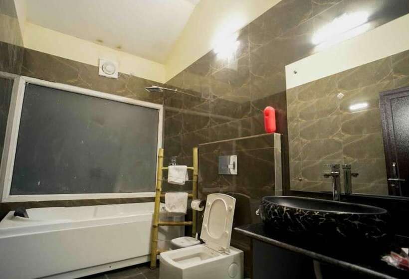 فندق Dhara Doorway To Inner Peace