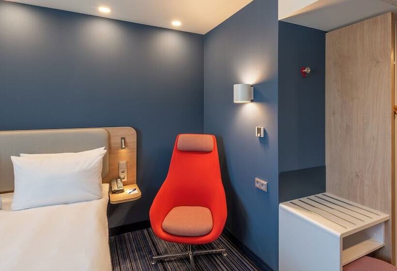 בית מלון כפרי Holiday Inn Express   Hamburg South A7 As42, An Ihg