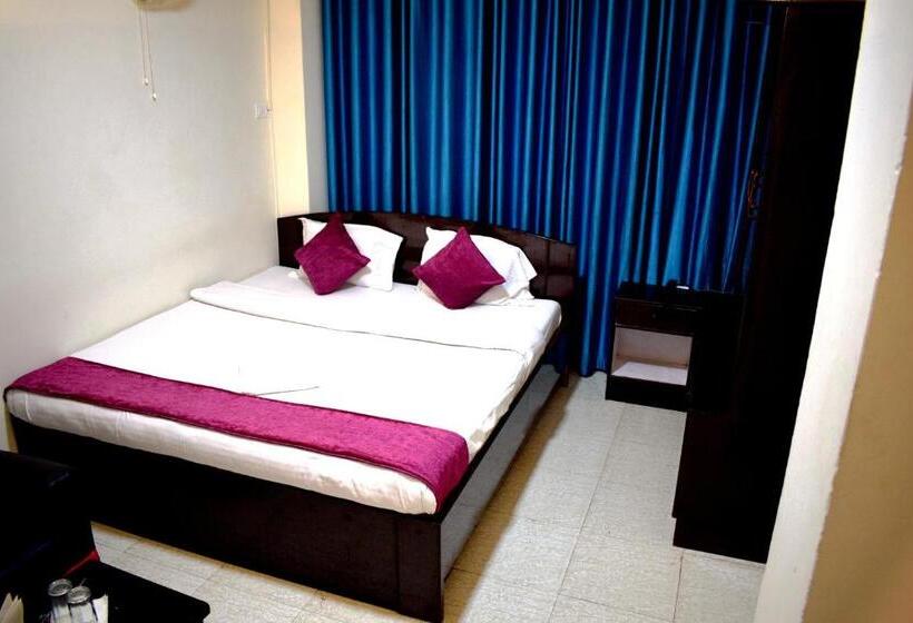 בית מלון כפרי Lily Guest House