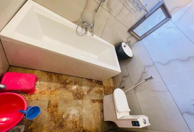 فندق Natural Resort Panhala