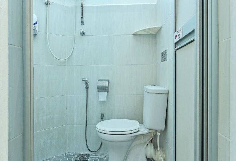 酒店 Oyo 90734 Tata Inn