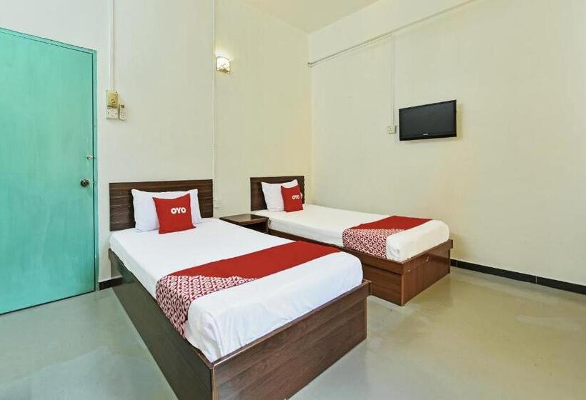 酒店 Oyo 90734 Tata Inn